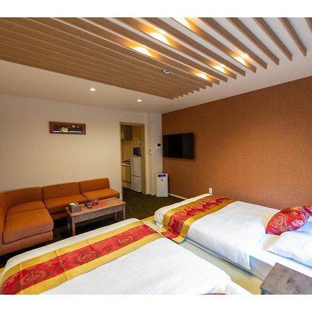 Grand Base Hiroshima Ekimae Aparthotel Eksteriør bilde